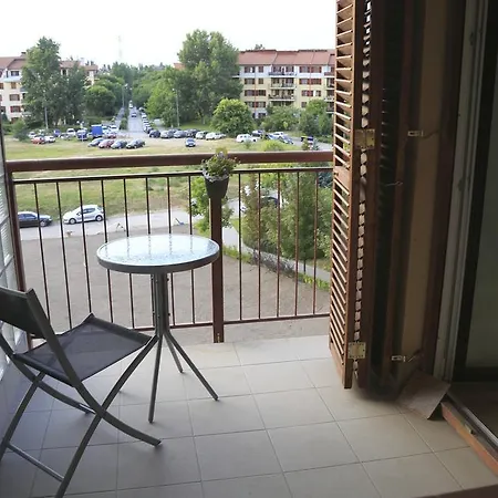 Mo Apartman Apartment *