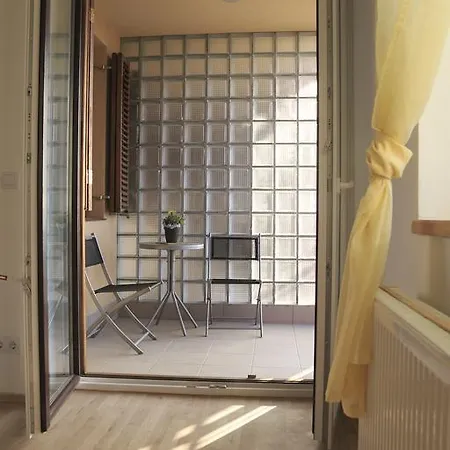 Mo Apartman Apartment